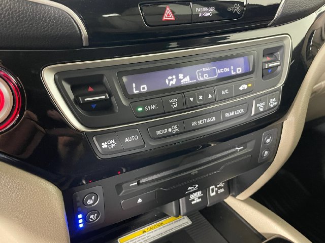 Used 2022 Honda Pilot Elite image 10