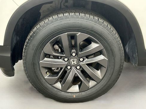 Used 2023 Honda Ridgeline Sport image 27