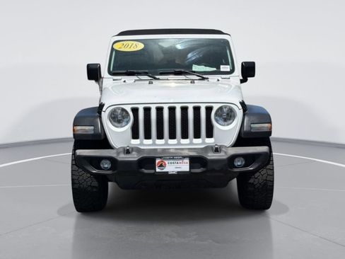 Used 2018 Jeep Wrangler Unlimited Sport S AWD/4WD image 2