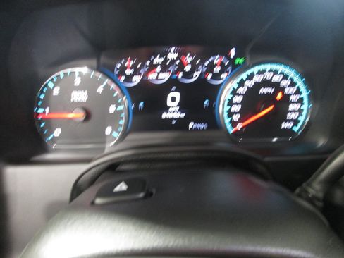 Used 2017 GMC Yukon XL Denali w/ Open Road Package image 15