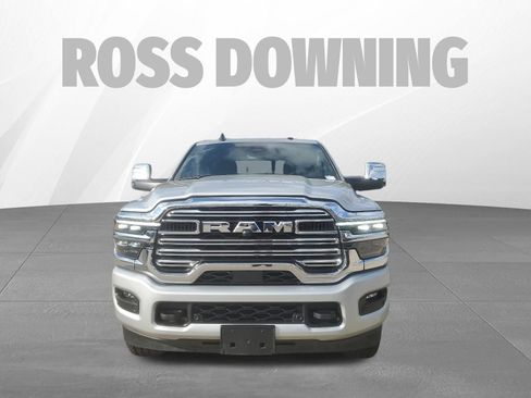 Used 2026 RAM 2500 Laramie AWD/4WD image 2