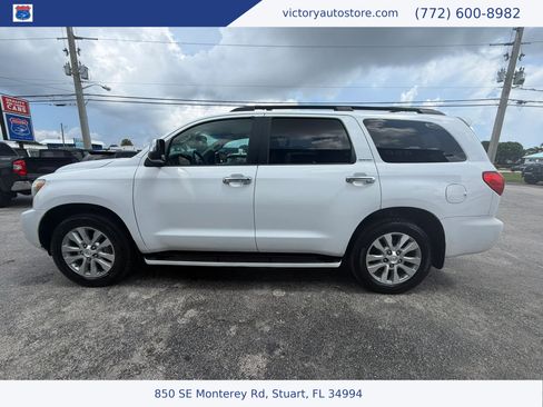 Used 2012 Toyota Sequoia Limited RWD image 6