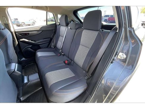 Used 2020 Subaru Crosstrek 2.0i Premium w/ Moonroof Package 1 AWD/4WD image 28