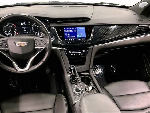 Used 2024 Cadillac XT6 Premium Luxury image 7
