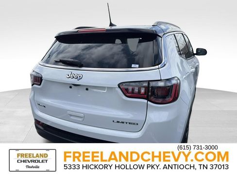 Used 2022 Jeep Compass Limited image 3