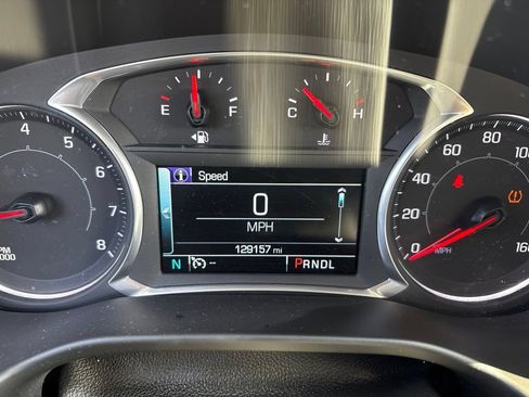 Used 2017 GMC Acadia SLT FWD image 27