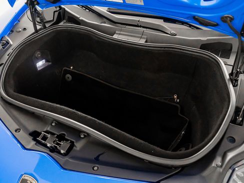 Used 2018 Lamborghini Aventador S image 50