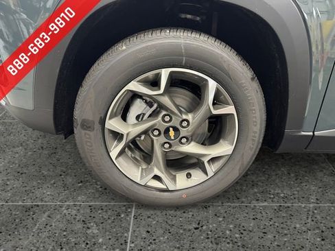 New 2026 Chevrolet Trax LT w/ Driver Confidence Package image 25