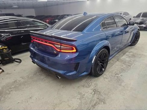 Used 2022 Dodge Charger Scat Pack RWD image 4