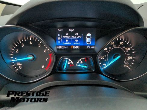 Used 2019 Ford Escape SEL AWD/4WD image 18