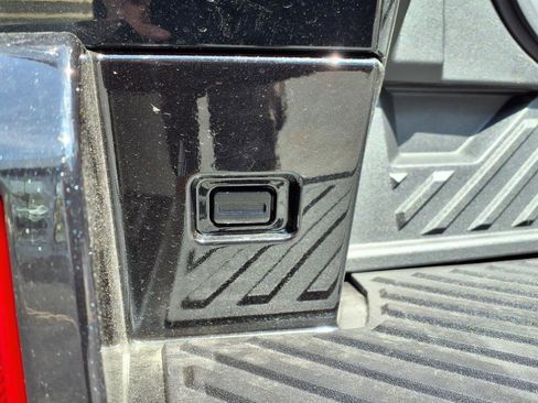 New 2025 GMC Hummer EV 3X image 15