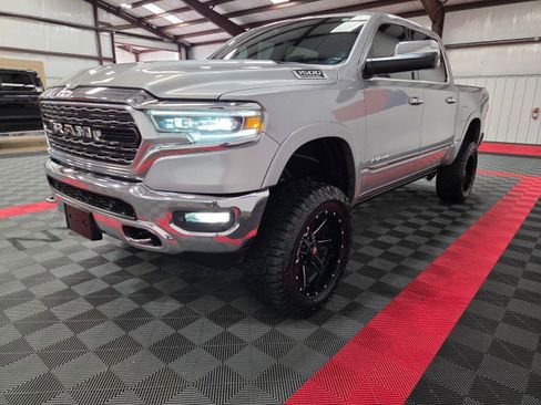 Used 2019 RAM 1500 Limited AWD/4WD image 22