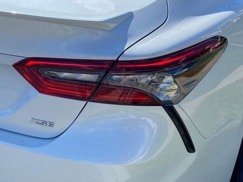 Used 2023 Toyota Camry XSE image 11