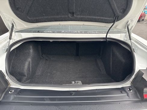 Used 2022 Dodge Challenger GT w/ Plus Package image 9