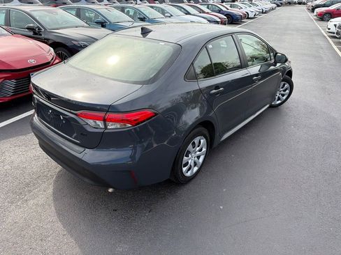 Used 2023 Toyota Corolla LE FWD image 5