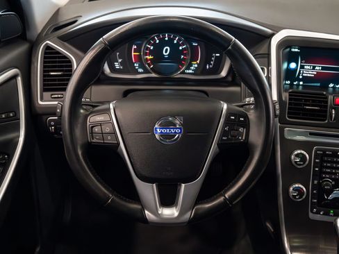 Used 2015 Volvo XC60 T5 Premier FWD image 12