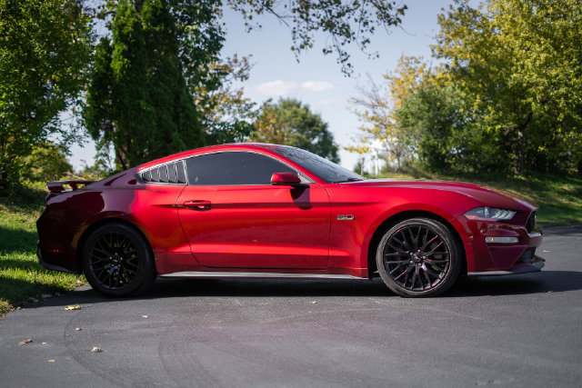 Used 2018 Ford Mustang GT w/ GT Performance Package RWD image 4