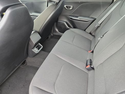 New 2026 Kia K4 FWD image 19