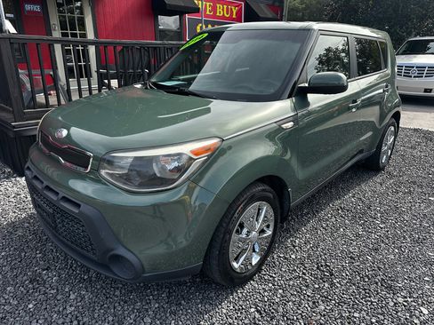 Used 2014 Kia Soul image 2