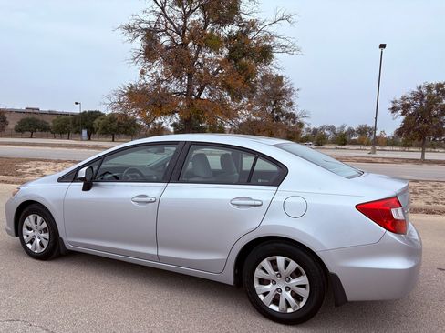 Used 2012 Honda Civic LX image 8