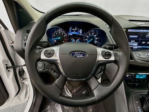 Used 2014 Ford Escape SE w/ Equipment Group 201A image 11