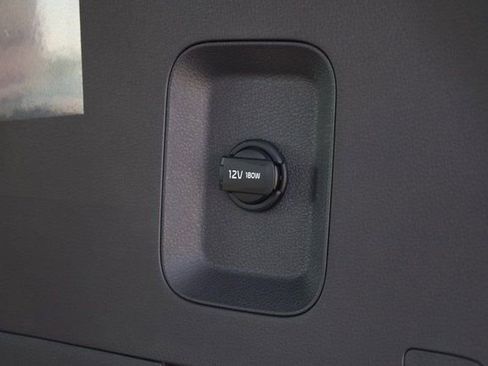 New 2026 Kia Carnival EX image 31