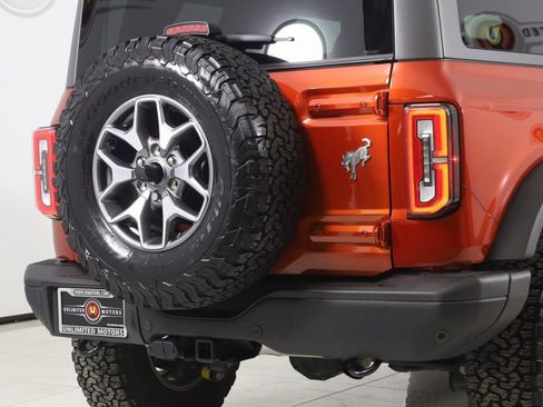 Used 2024 Ford Bronco Badlands image 45
