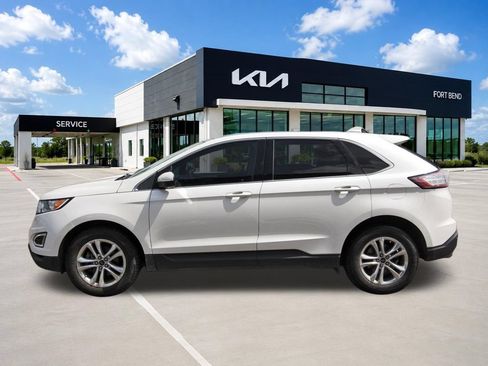 Used 2018 Ford Edge SEL w/ Equipment Group 201A FWD image 8