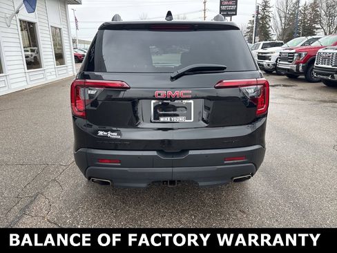 Used 2023 GMC Acadia SLE w/ Driver Convenience Package image 6