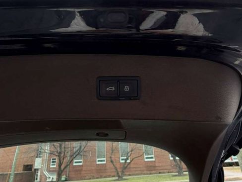 Used 2017 Audi A7 3.0T Premium Plus w/ Black Optic Package image 18