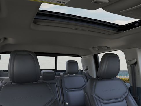 New 2026 Ford Maverick Lariat w/ Black Appearance Package AWD/4WD image 29