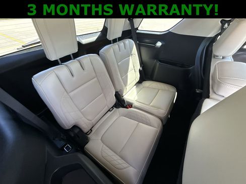 Used 2018 Ford Explorer Platinum image 24