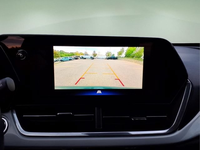 Used 2025 Chevrolet Trax LT w/ Driver Confidence Package FWD image 19