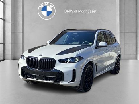 Certified 2024 BMW X5 xDrive40i w/ M Sport Package image 1