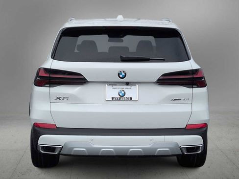 New 2026 BMW X5 xDrive40i AWD/4WD image 7