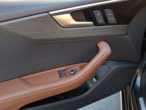 Used 2022 Audi A5 2.0T Premium Plus w/ Premium Plus image 12