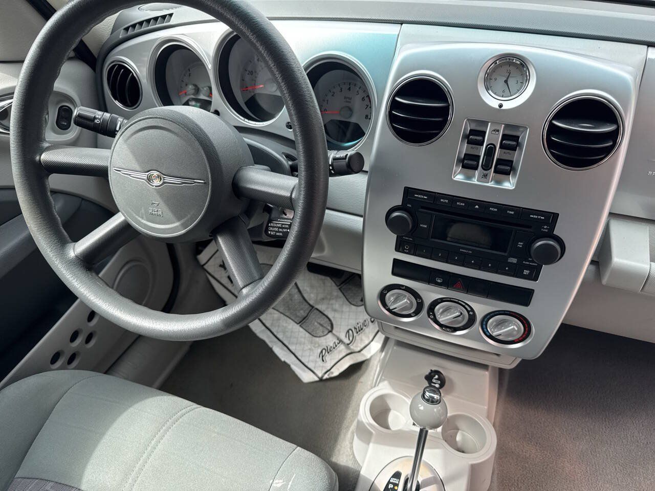 Used 2007 Chrysler PT Cruiser Touring FWD image 23