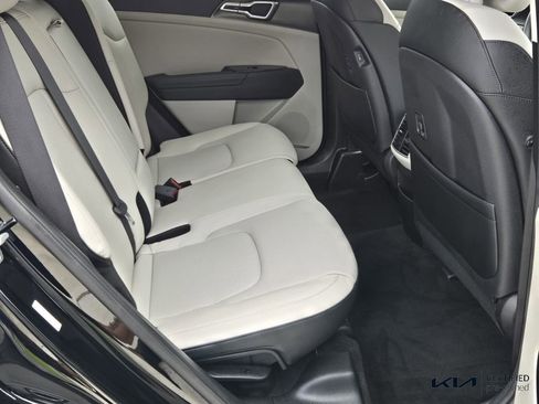 Used 2023 Kia Sportage EX image 17