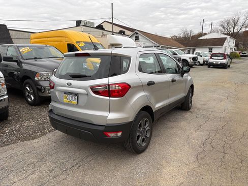 Used 2021 Ford EcoSport S image 19