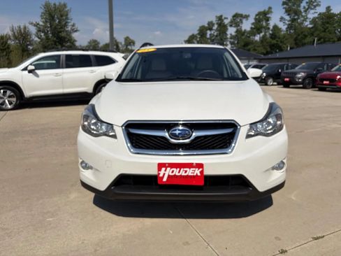 Used 2015 Subaru Crosstrek Touring w/ Popular Package #2 AWD/4WD image 2