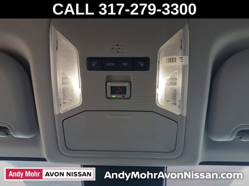Used 2025 Toyota RAV4 LE AWD/4WD image 36
