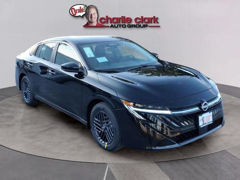 New 2026 Nissan Sentra SV w/ Floor Mat Package FWD image 7