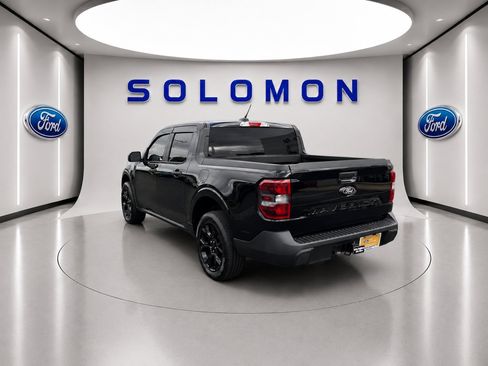 Certified 2025 Ford Maverick XLT w/ XLT Luxury Package AWD/4WD image 7