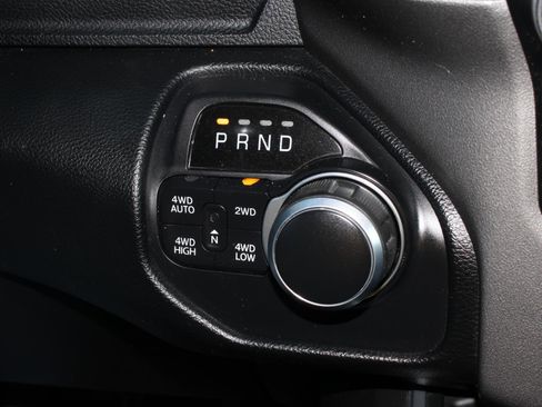 Used 2021 RAM 1500 Big Horn image 9