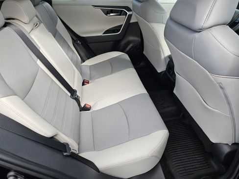 New 2025 Toyota RAV4 Limited image 13