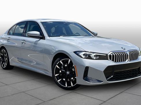 Used 2026 BMW 330i Sedan w/ M Sport Package RWD image 3
