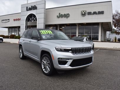 Used 2025 Jeep Grand Cherokee Summit