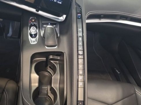 Used 2023 Chevrolet Corvette Stingray w/ Z51 Performance Package image 20