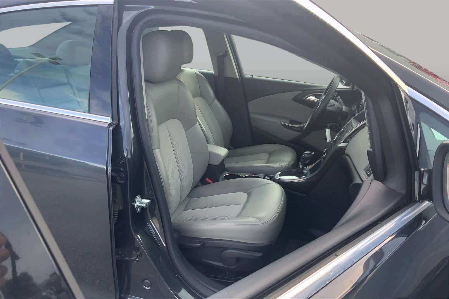 Used 2014 Buick Verano Convenience FWD image 9