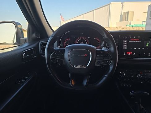 Used 2024 Dodge Durango GT image 2